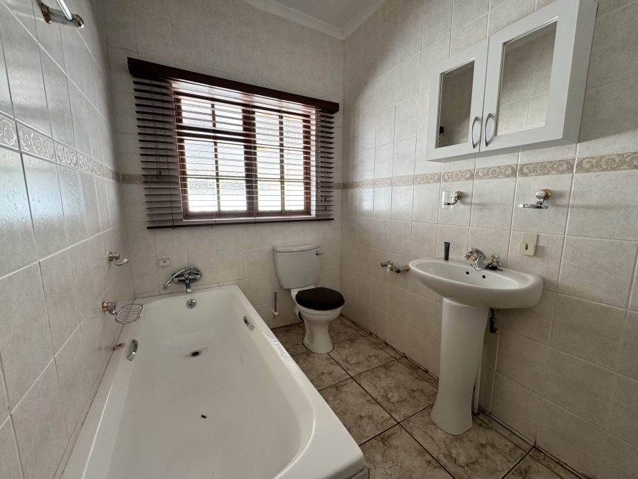 3 Bedroom Property for Sale in Wilkoppies North West